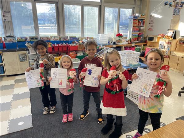 Ms. Bellini's class has holiday spirit!